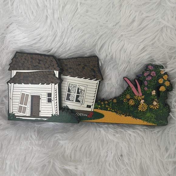 Sheila’s Munchkinland with Oz Characters - Picture 2 of 7